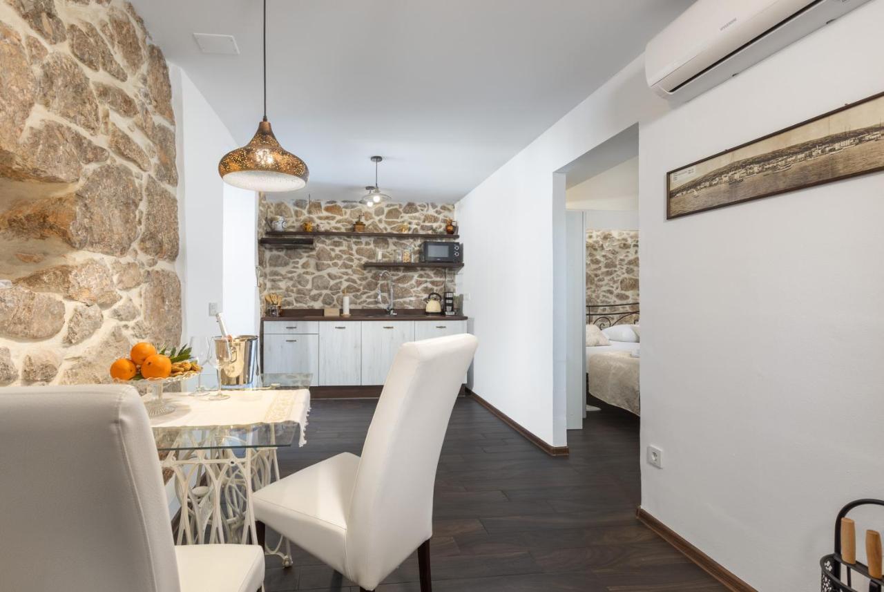 Apartments Mikulin Family Punat Exterior foto
