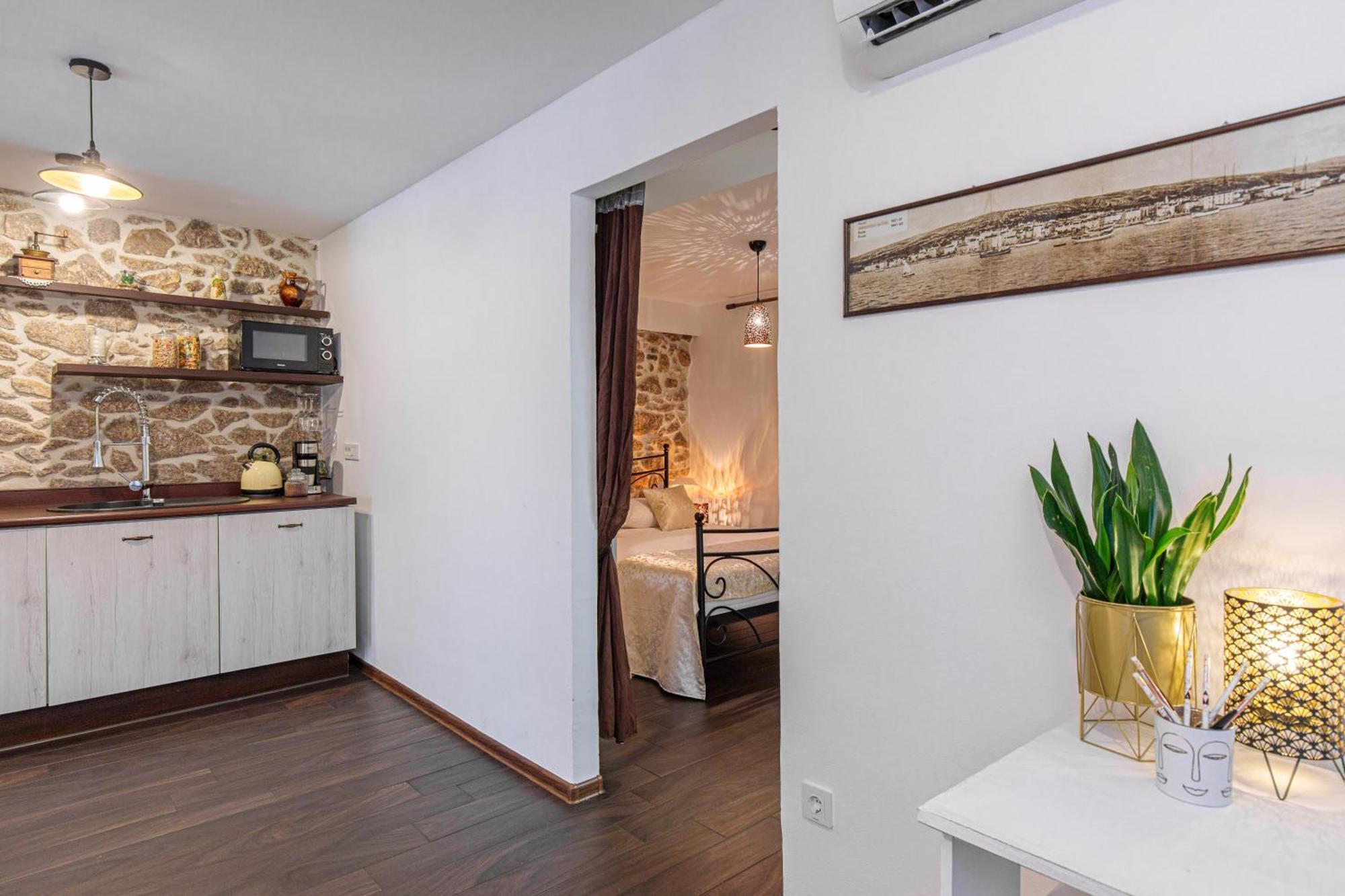 Apartments Mikulin Family Punat Exterior foto